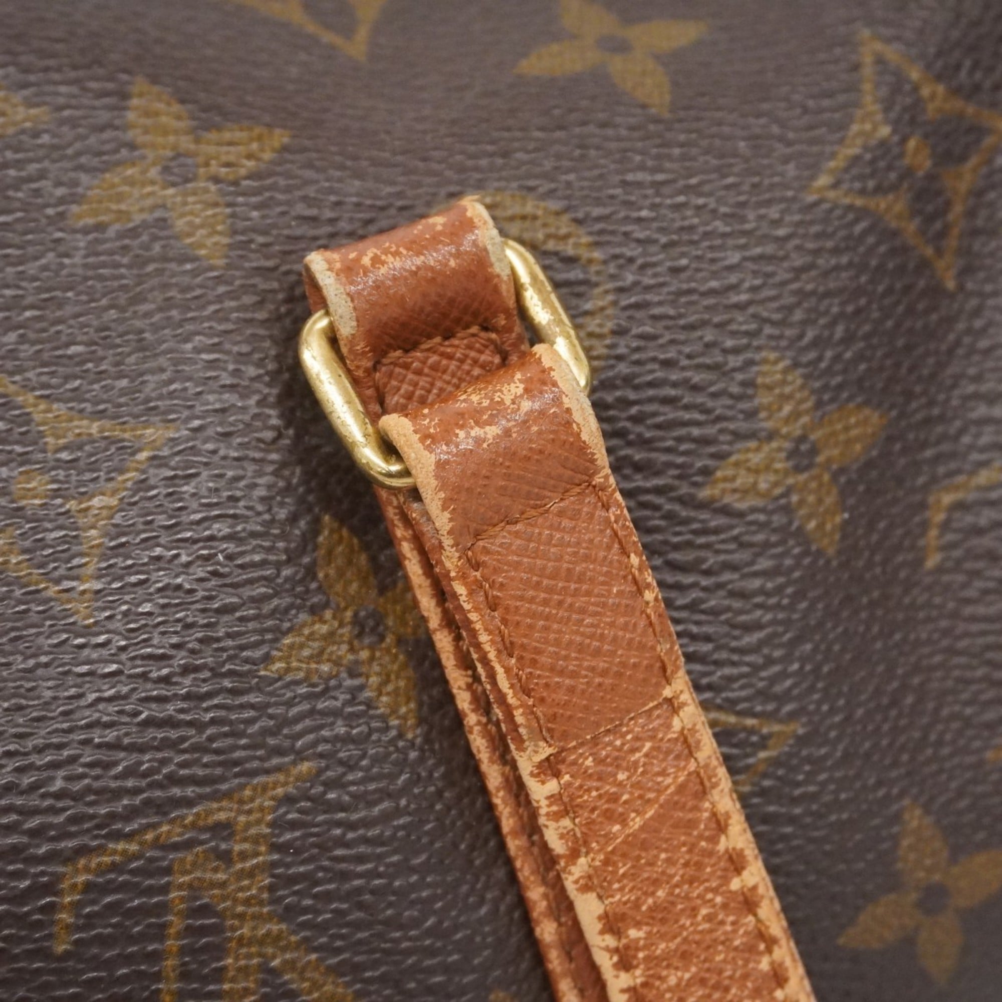 Louis Vuitton Brown Handbag (Pre-Owned)