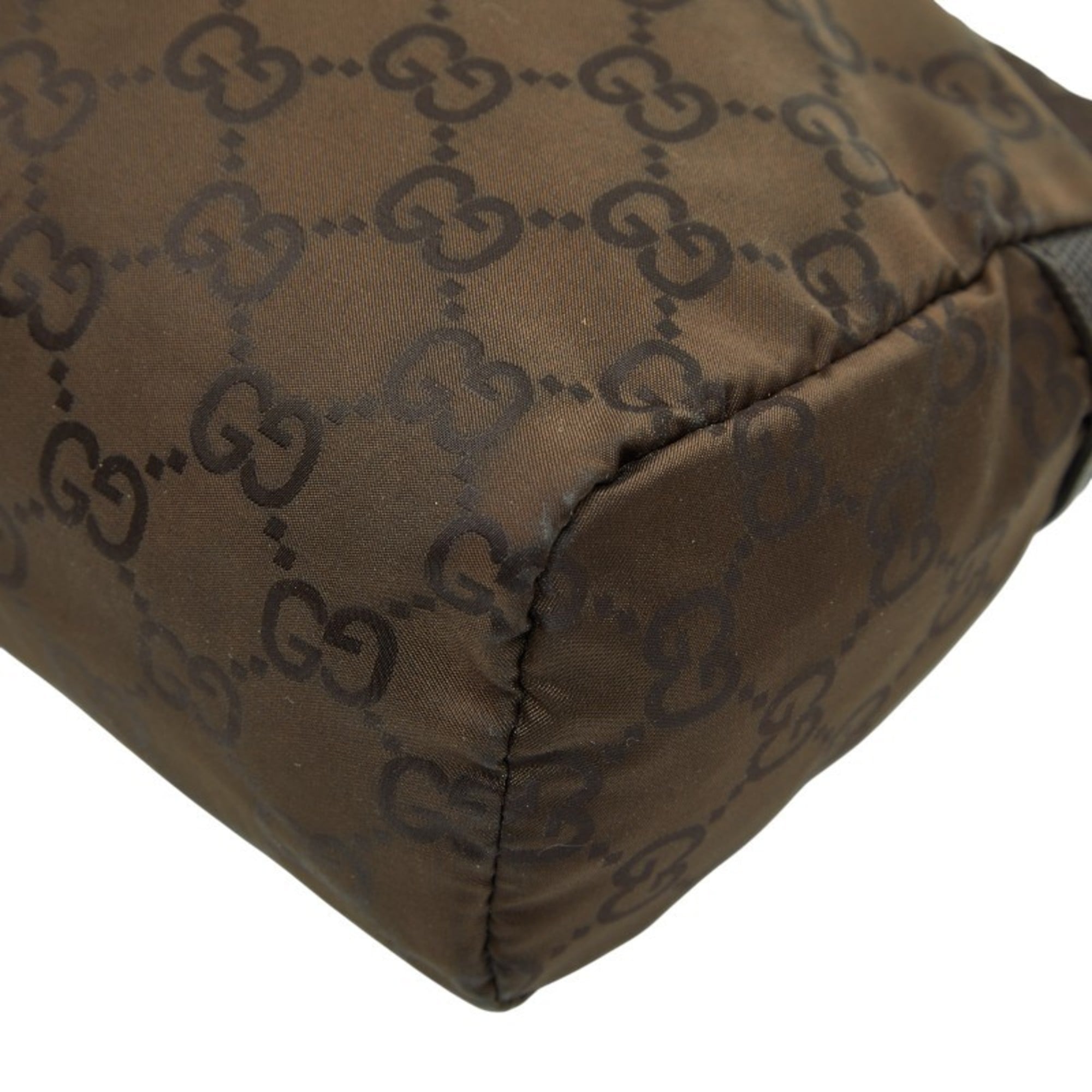 Gucci Brown Nylon Wash Bag (Pre-Owned)