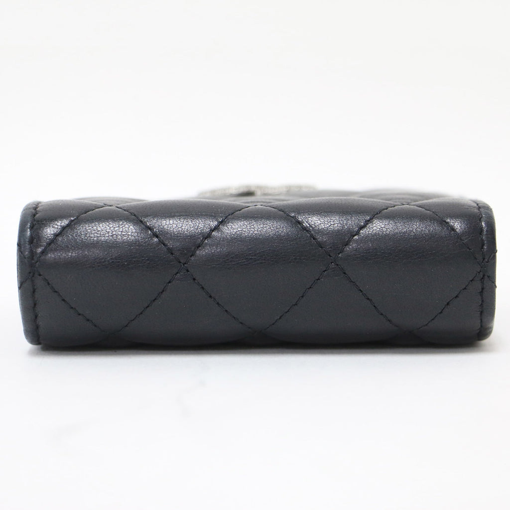 Chanel Black Leather Wallet (Bi-Fold) (Pre-Owned)