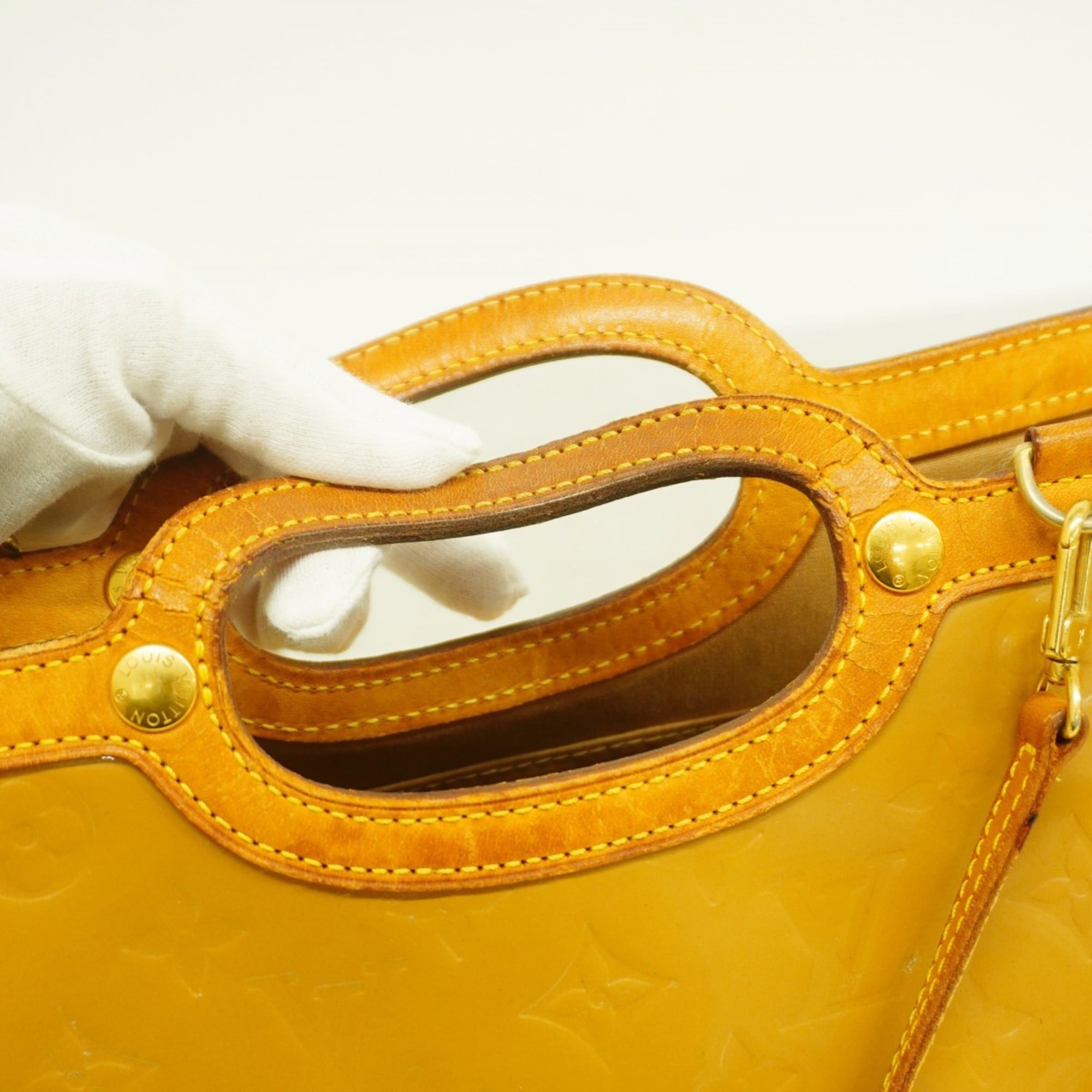 Louis Vuitton Noisette Handbag (Pre-Owned)
