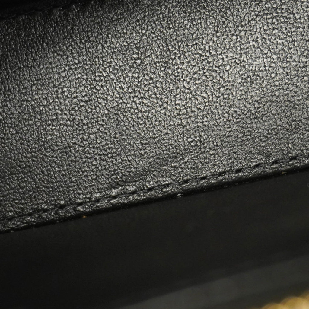 Chanel Black Leather Shoulder Bag (Pre-Owned)