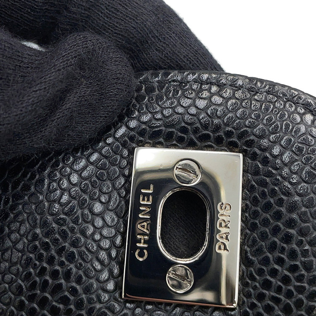 Chanel Matelasse Black Grained Calfskin Shoulder Bag (Pre-Owned)
