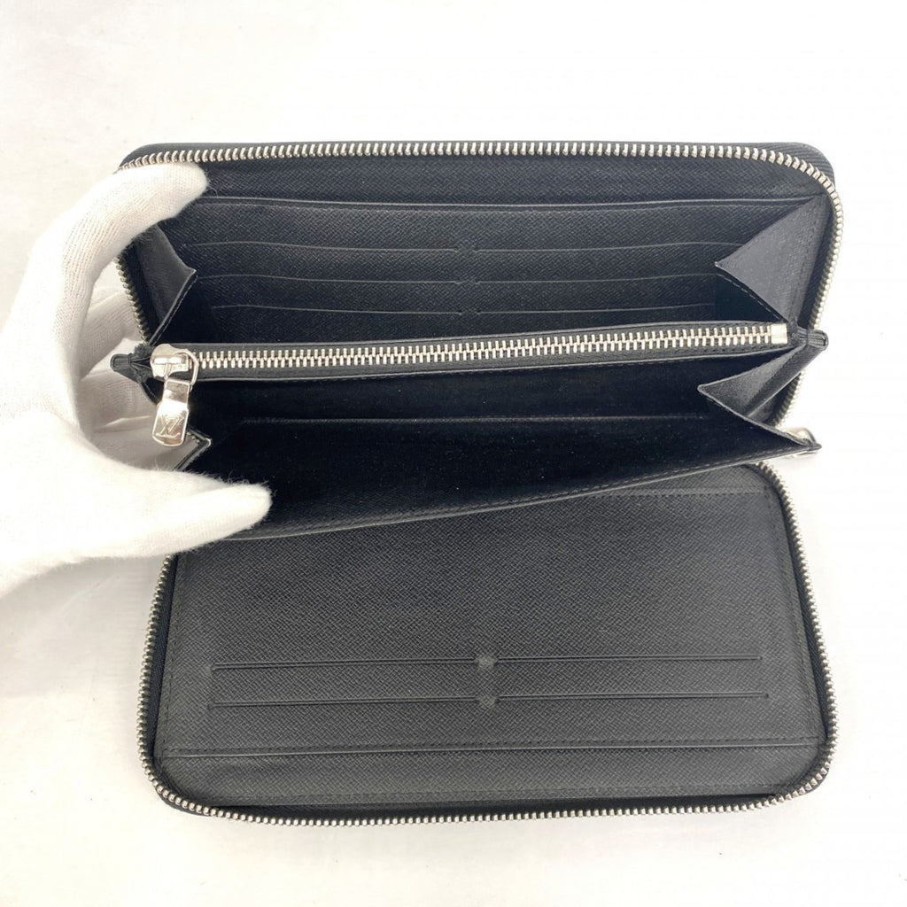 Louis Vuitton Black Long Wallet (Bi-Fold) (Pre-Owned)