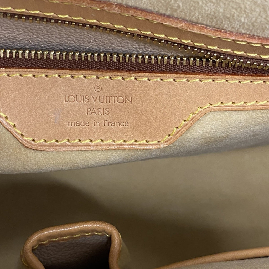 Louis Vuitton Brown Briefcase (Pre-Owned)