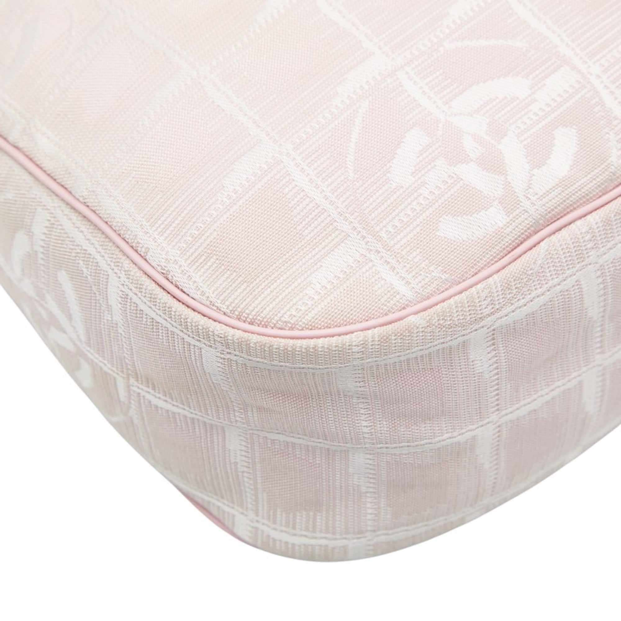 Chanel Pink Nylon Leather Shoulder Bag (Pre-Owned)