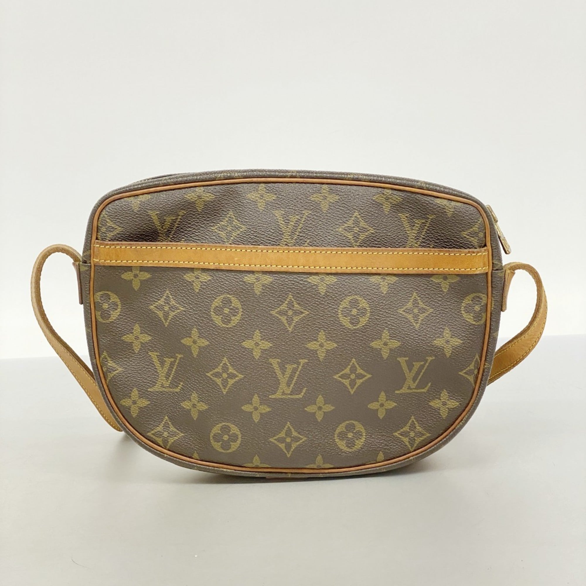 Louis Vuitton Brown Shoulder Bag (Pre-Owned)