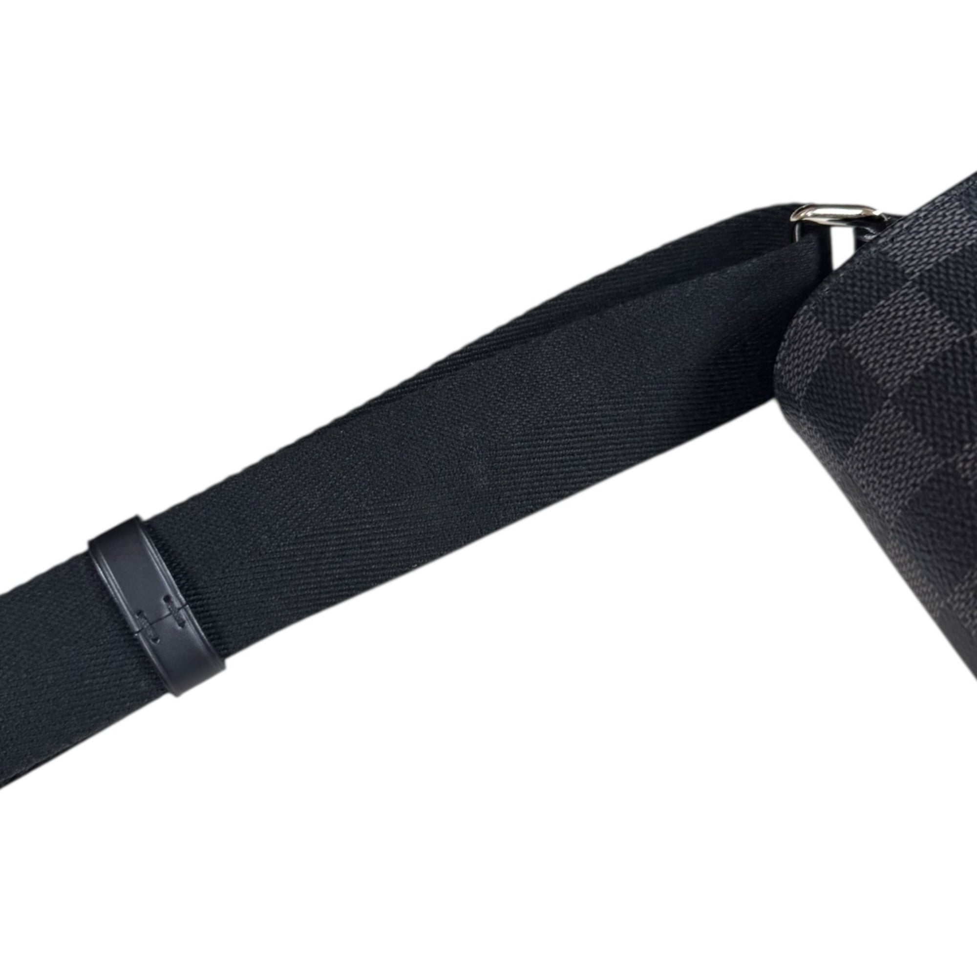 Louis Vuitton Black Gray Damier Graphite Shoulder Bag (Pre-Owned)
