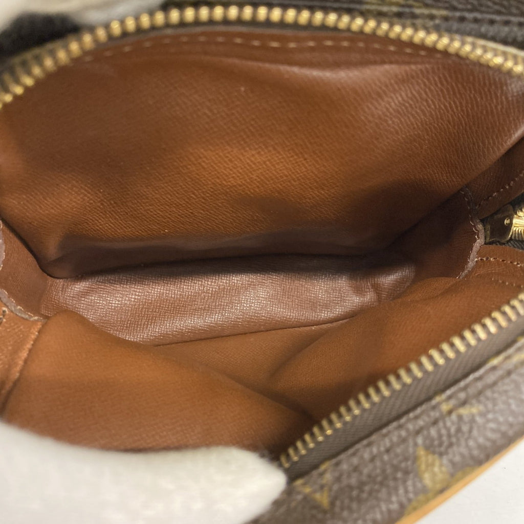 Louis Vuitton Brown Shoulder Bag (Pre-Owned)