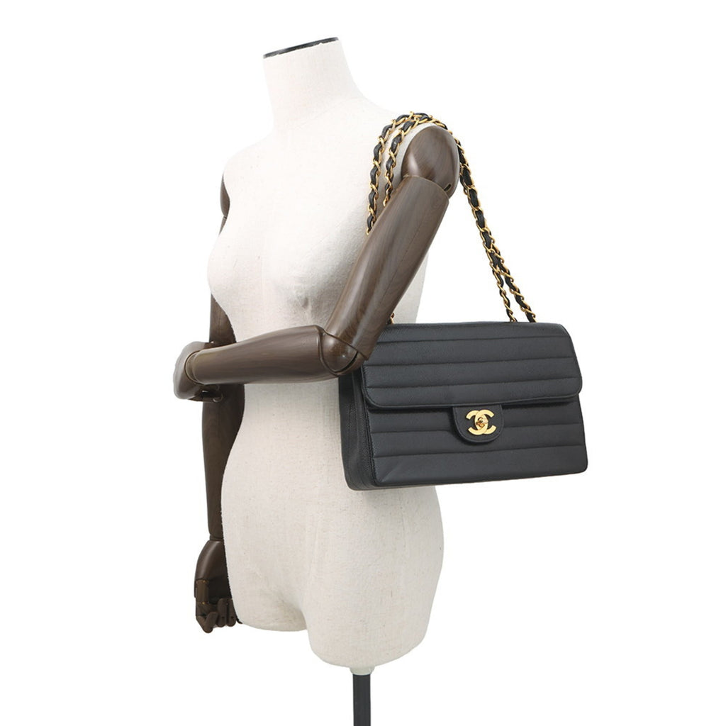 Chanel Black Grained Calfskin Shoulder Bag (Pre-Owned)
