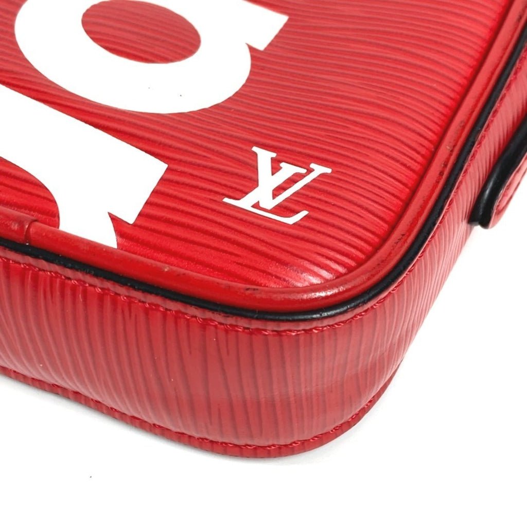 Louis Vuitton Red Color White Epi Leather Pochette Shoulder Bag (Pre-Owned)