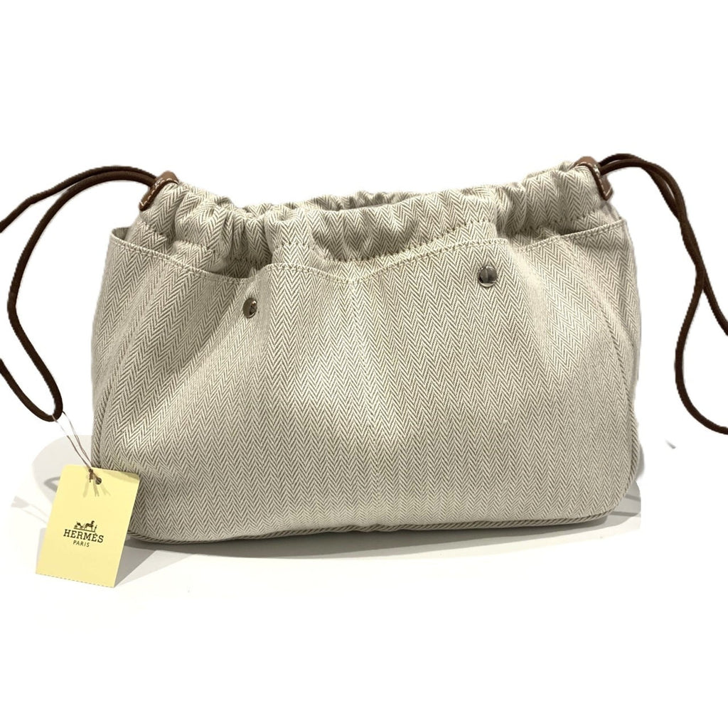 Hermes Beige Toile Chevron Pouch (Pre-Owned)