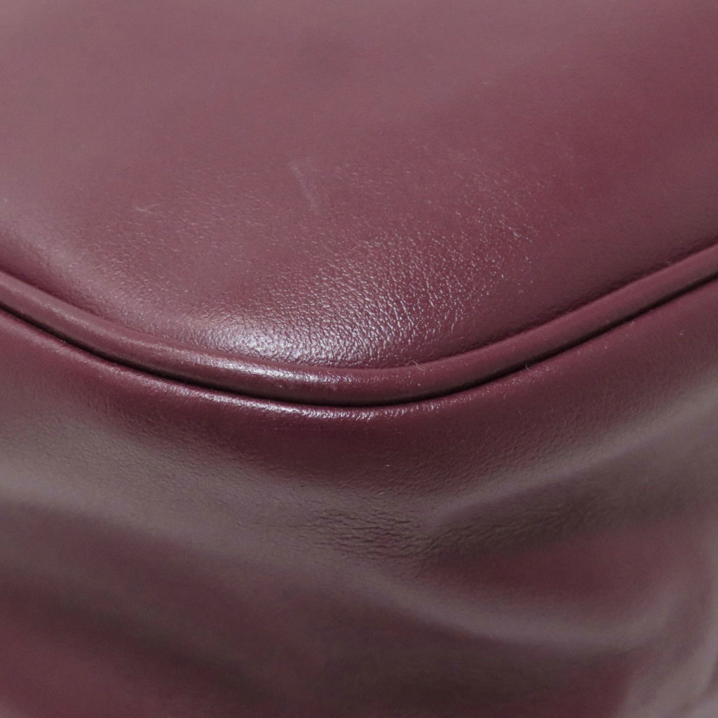 Salvatore Ferragamo Bordeaux Leather Shoulder Bag (Pre-Owned)