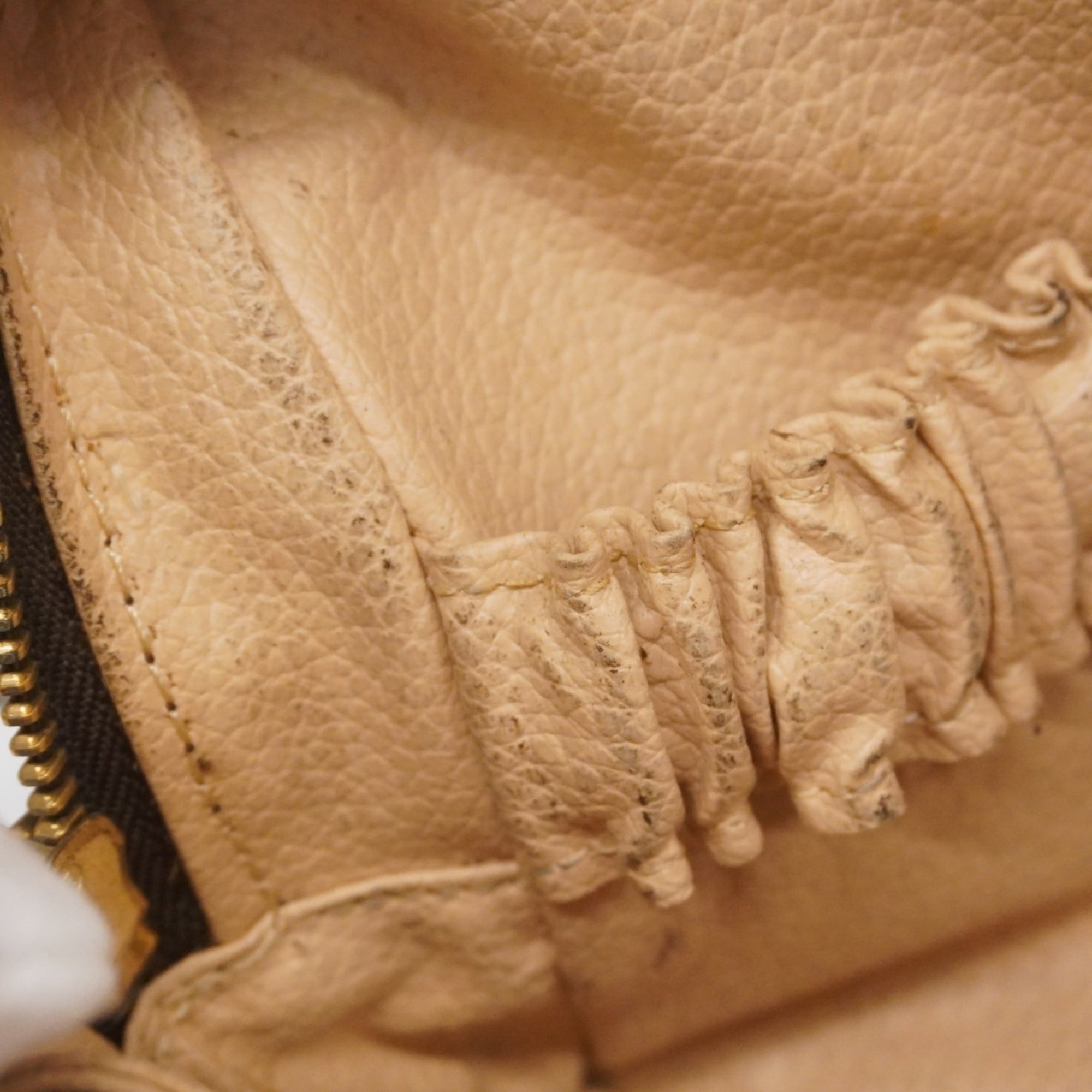 Louis Vuitton Brown Pouch (Pre-Owned)
