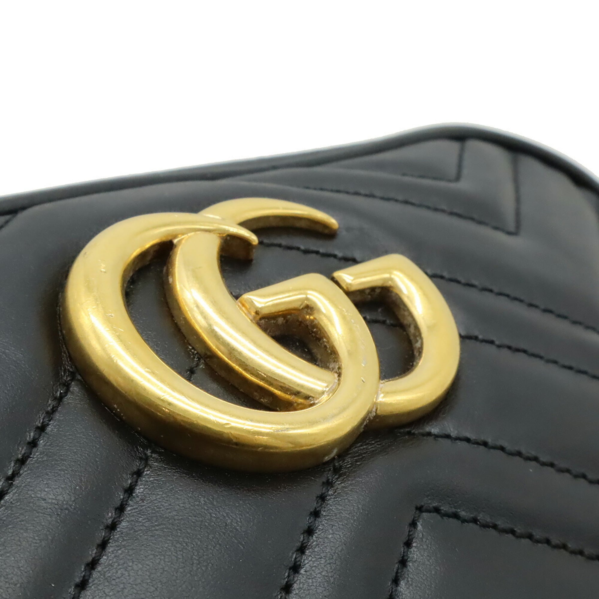 Gucci Gg Marmont Black Leather Pochette Shoulder Bag (Pre-Owned)