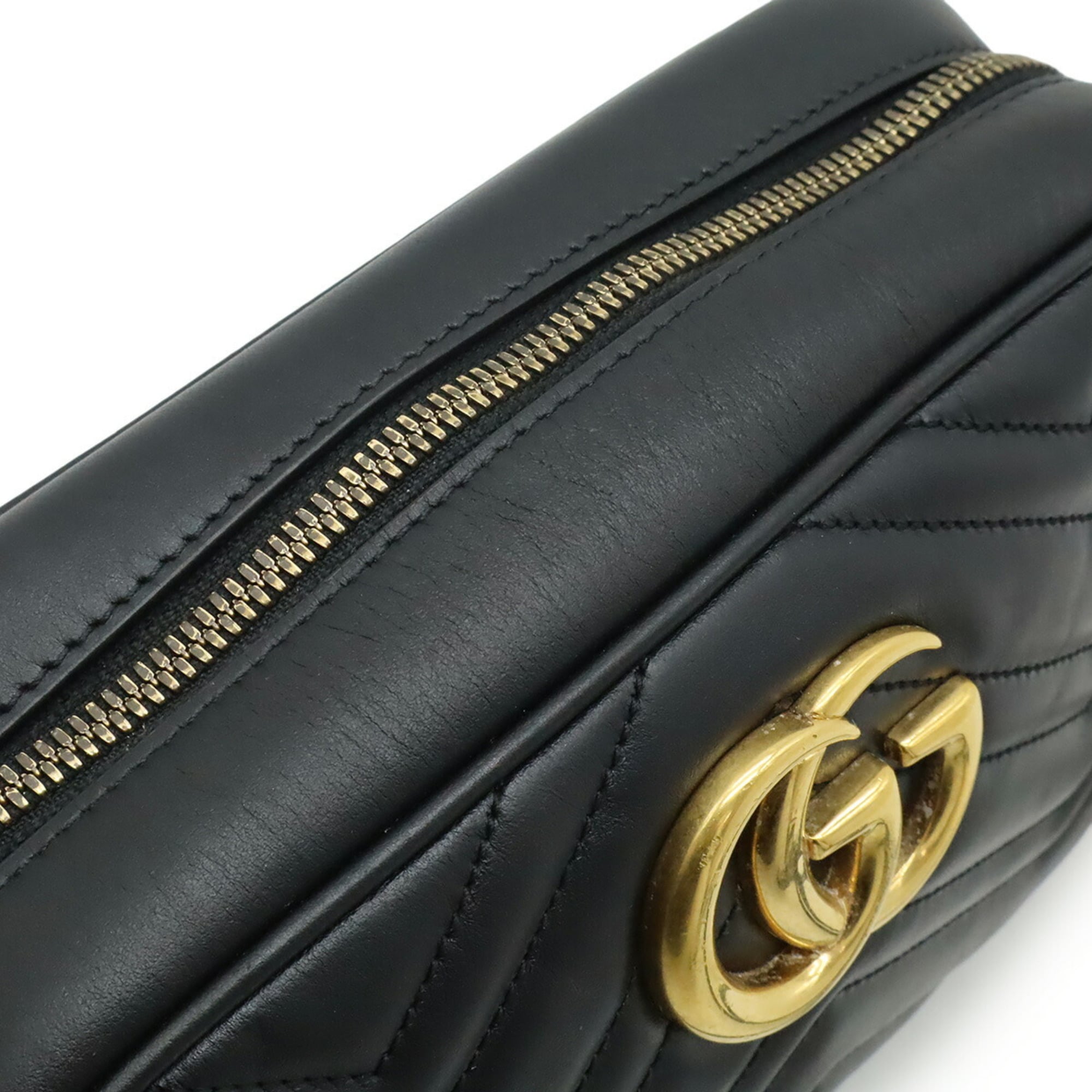 Gucci Gg Marmont Black Leather Pochette Shoulder Bag (Pre-Owned)