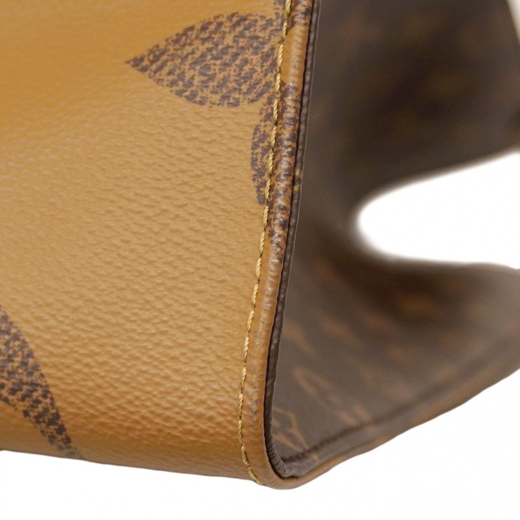 Louis Vuitton Brown Tote Bag (Pre-Owned)