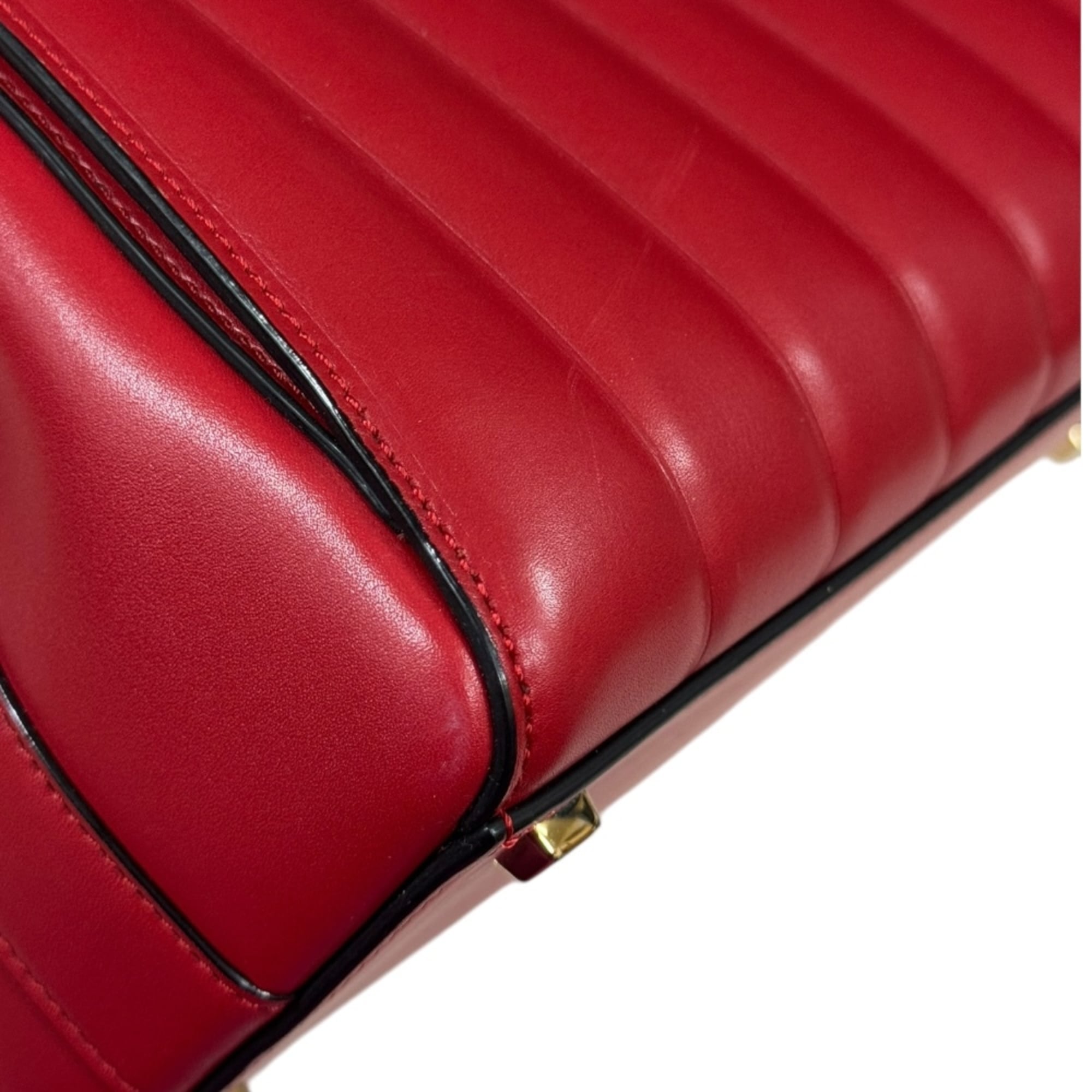 Valextra Red Color Leather Shoulder Bag (Pre-Owned)