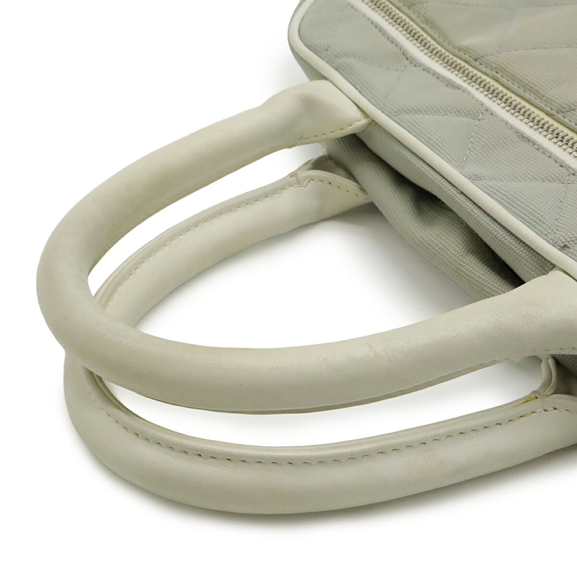 Chanel Light Gray White Canvas Leather Handbag (Pre-Owned)