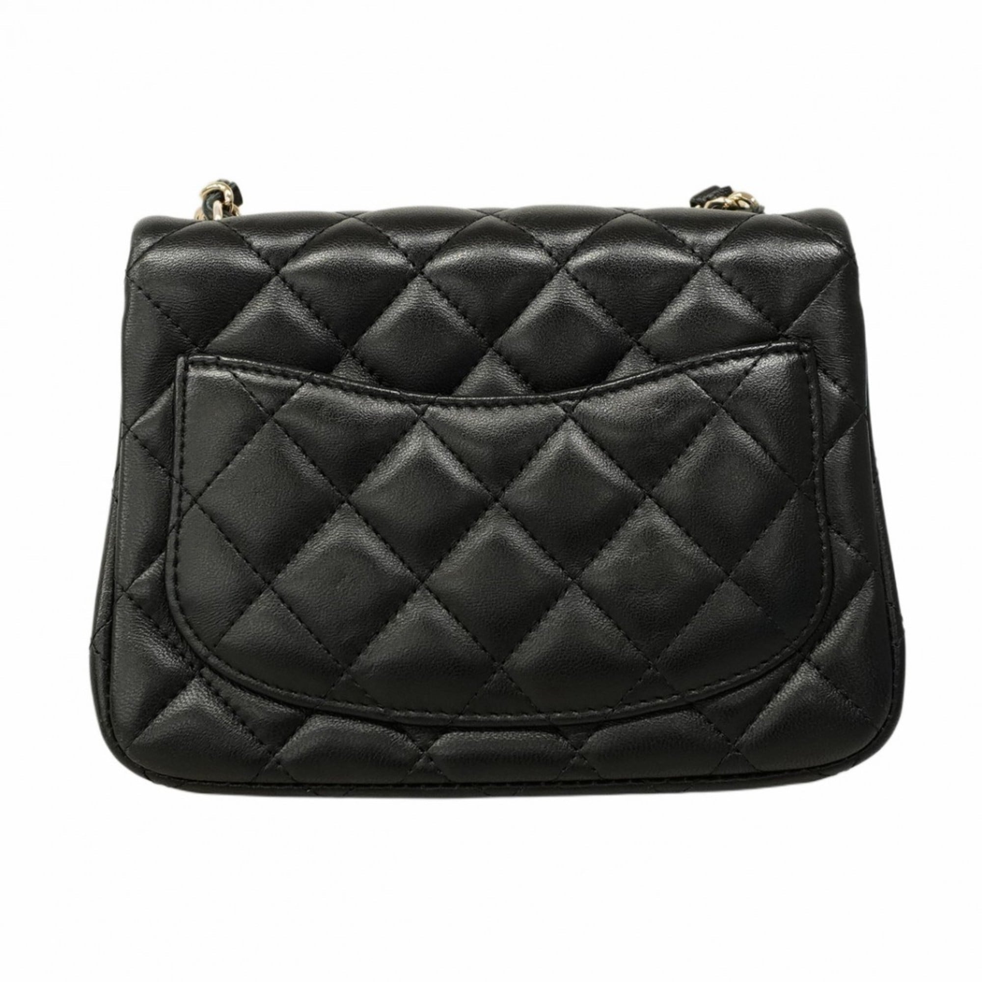 Chanel Black Leather Shoulder Bag (Pre-Owned)