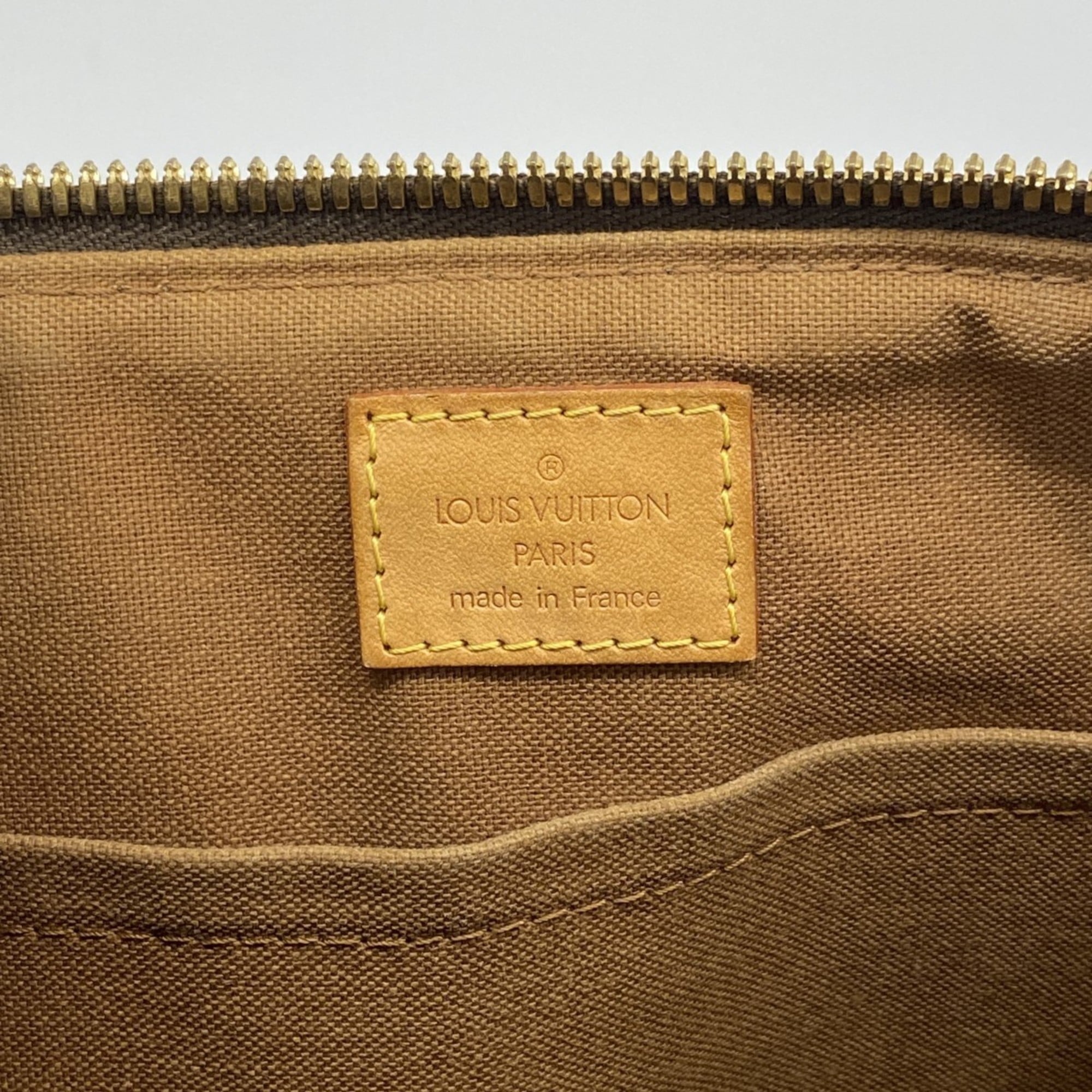 Louis Vuitton Brown Handbag (Pre-Owned)