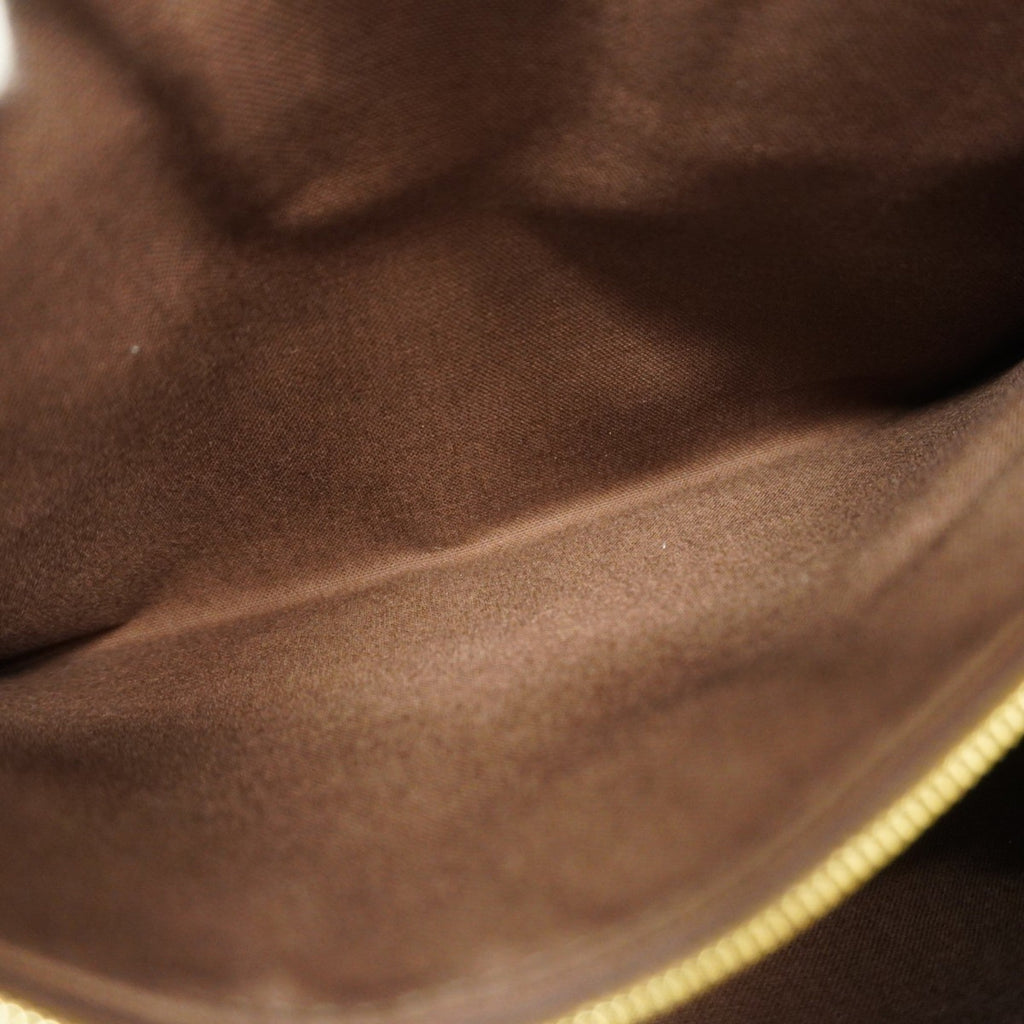 Louis Vuitton Brown Shoulder Bag (Pre-Owned)