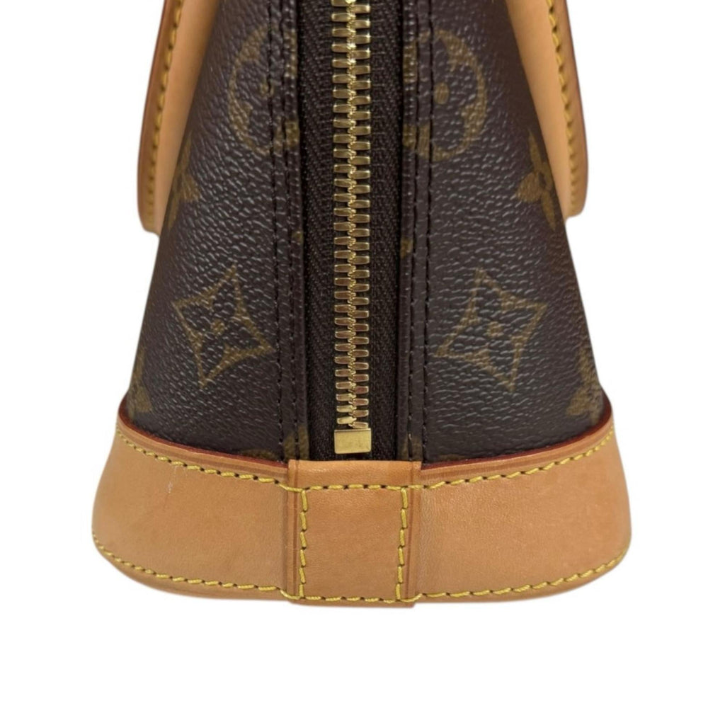 Louis Vuitton Brown Monogram Shoulder Bag (Pre-Owned)