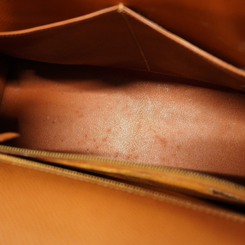 Hermes Gold Courchevel Leather Handbag (Pre-Owned)
