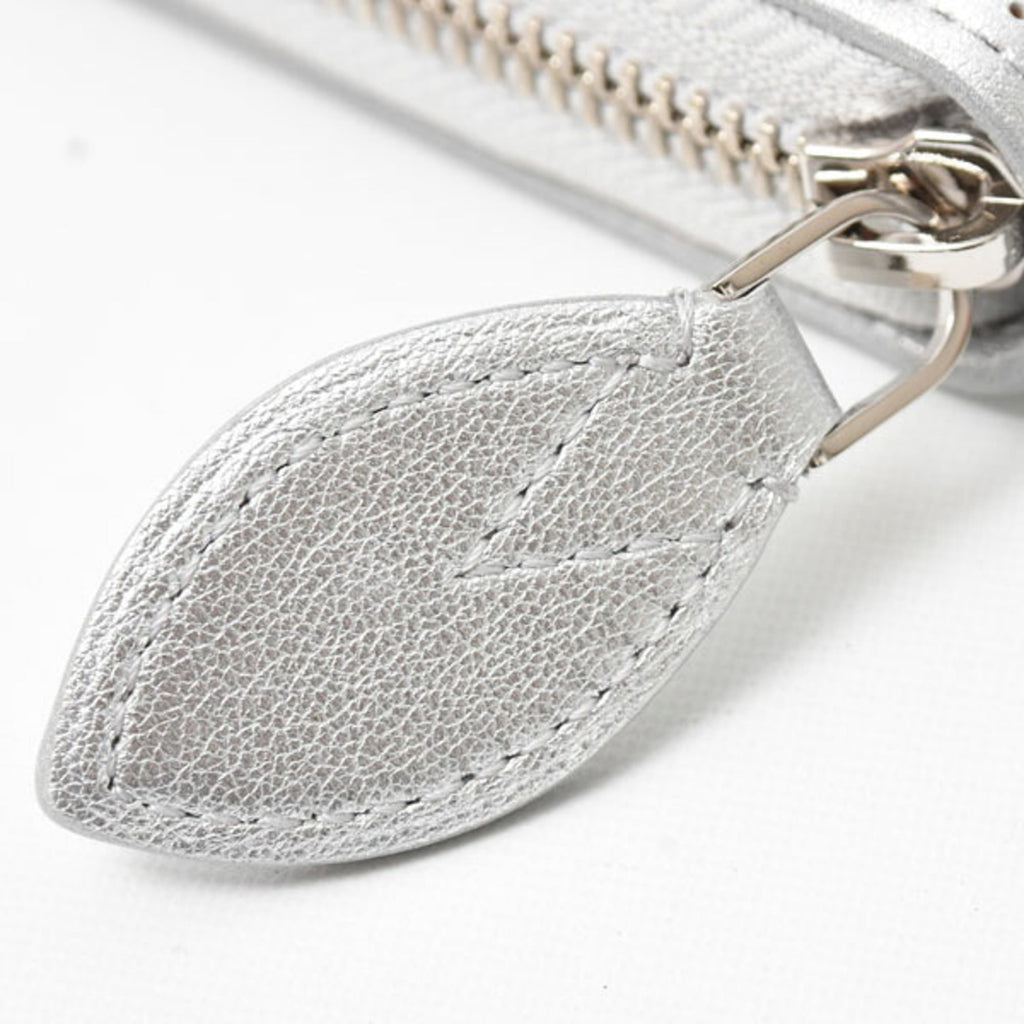 Louis Vuitton Mahina Silver Mahina Leather Long Wallet (Tri-Fold) (Pre-Owned)