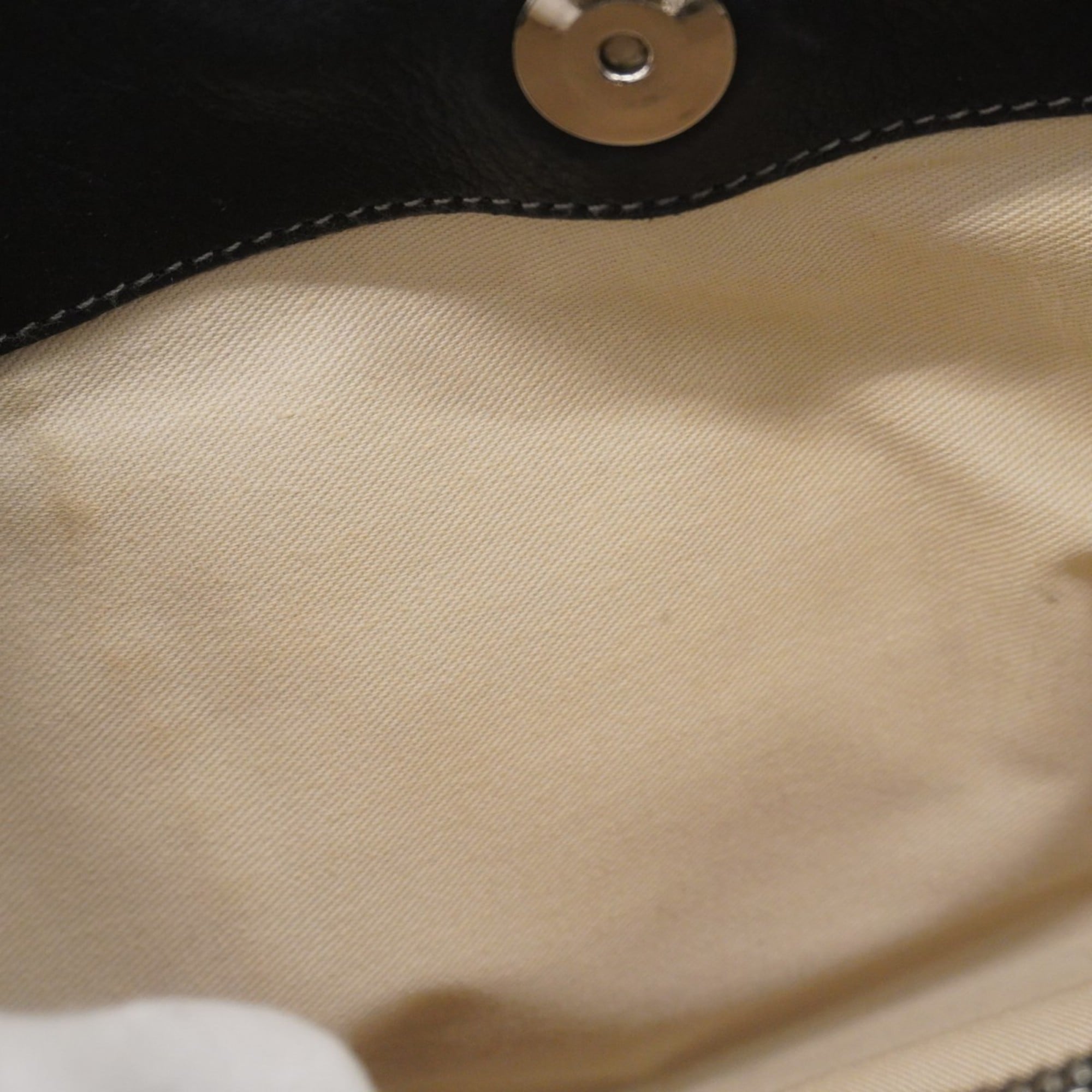 Salvatore Ferragamo Black Leather Handbag (Pre-Owned)