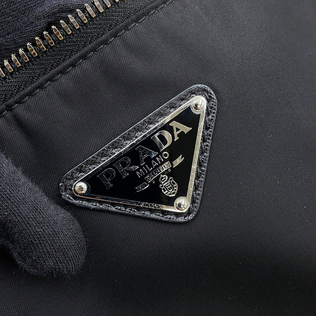 Prada Black Nylon Leather Shoulder Bag (Pre-Owned)