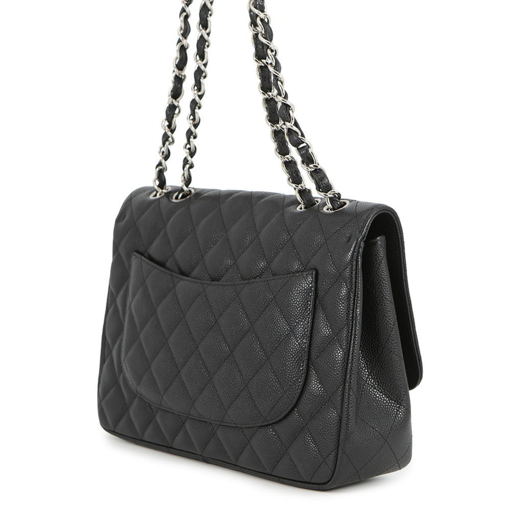 Chanel Matelasse Black Grained Calfskin Shoulder Bag (Pre-Owned)