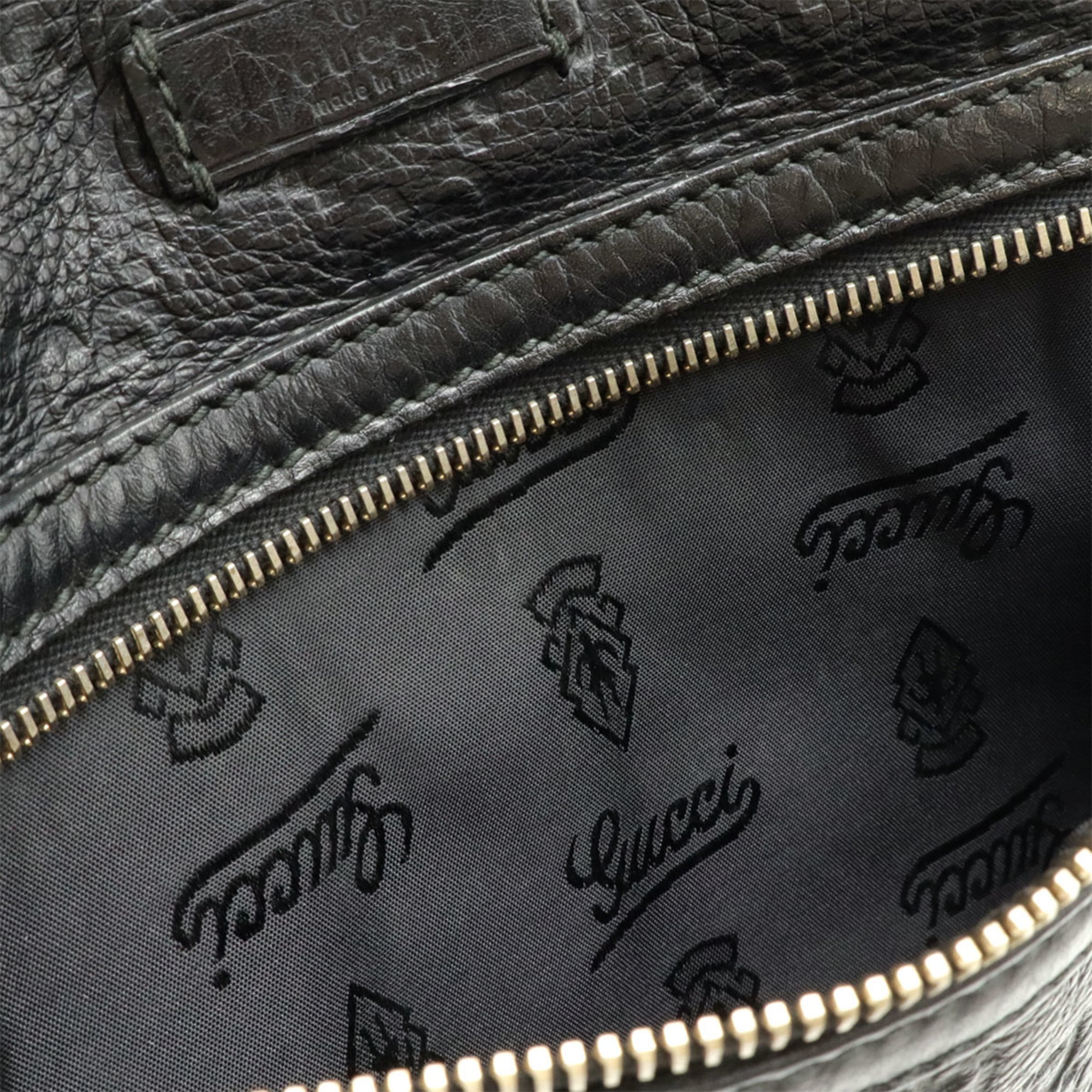 Gucci Black Leather Shoulder Bag (Pre-Owned)