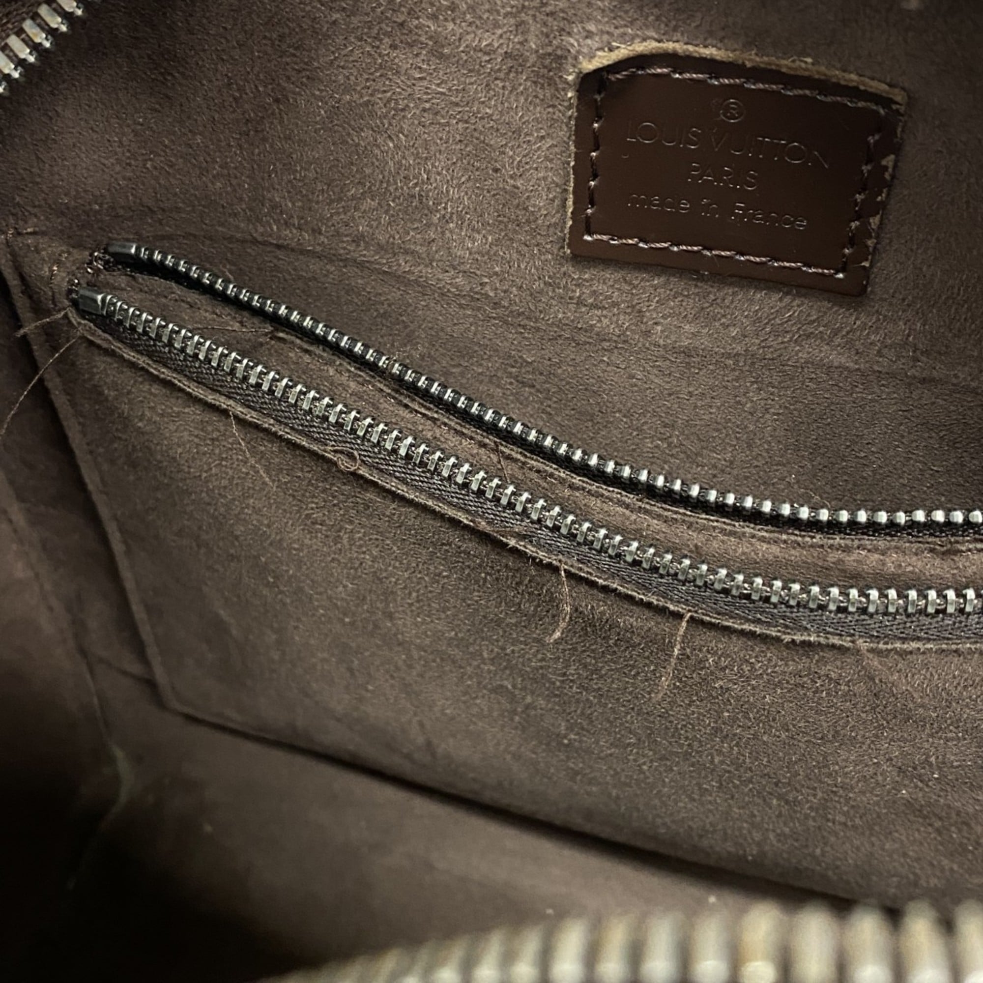 Louis Vuitton Moka Handbag (Pre-Owned)