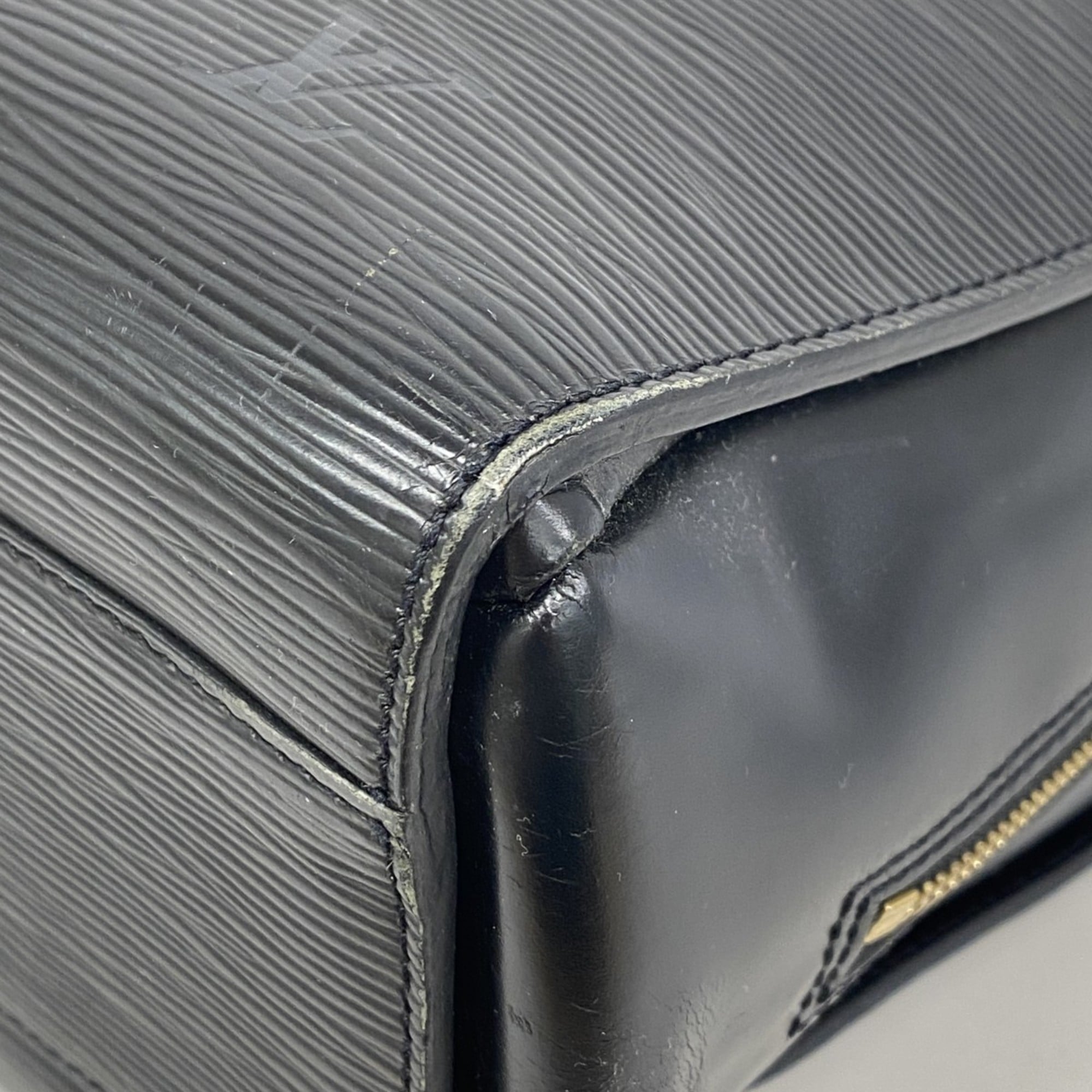 Louis Vuitton Noir Briefcase (Pre-Owned)
