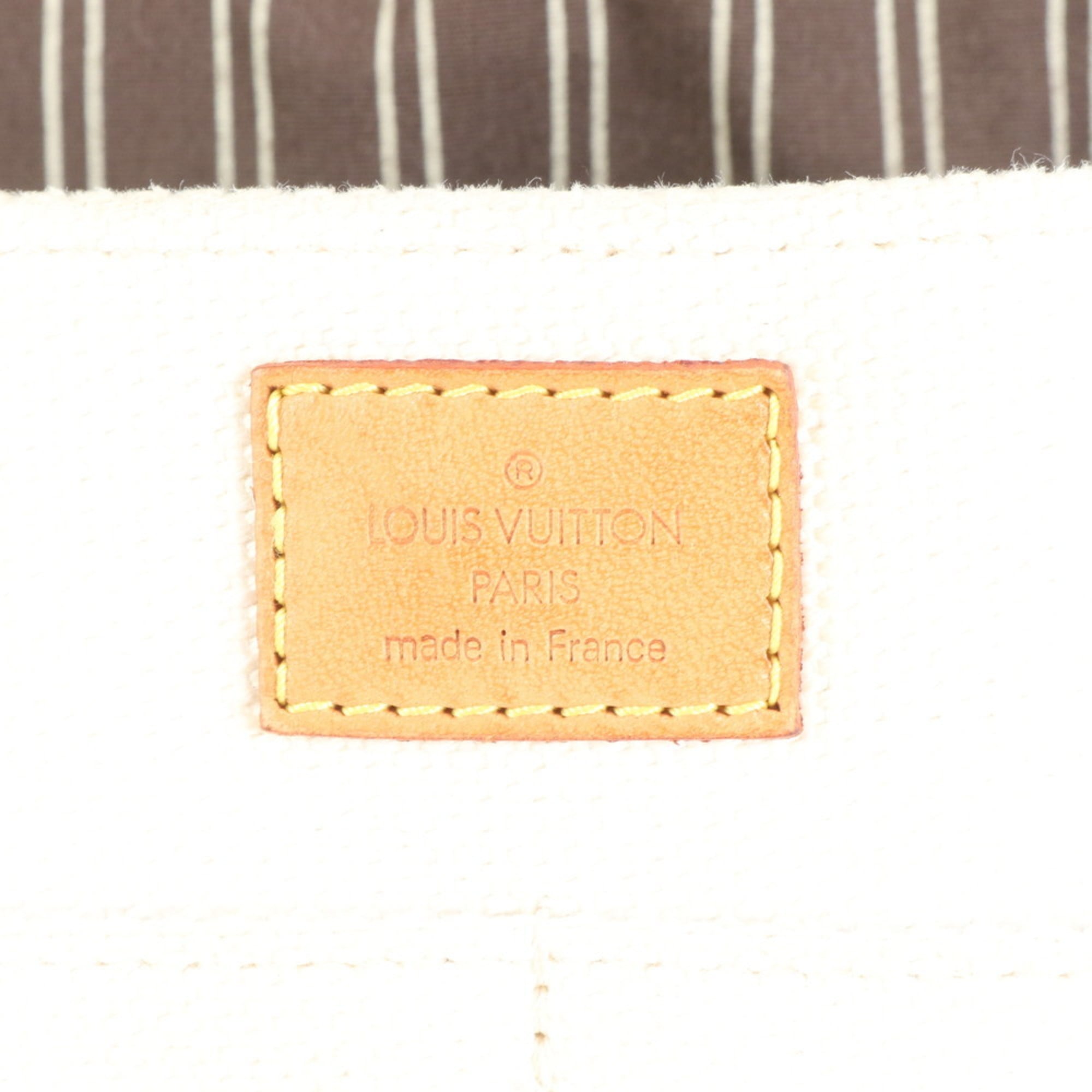 Louis Vuitton Ecru Leather Canvas Shoulder Bag (Pre-Owned)