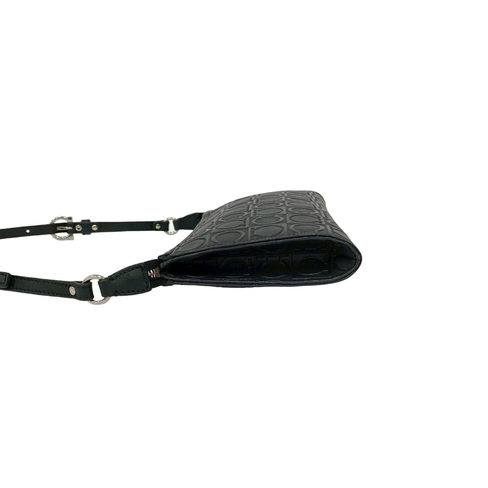 Salvatore Ferragamo Black Leather Handbag Shoulder Bag (Pre-Owned)