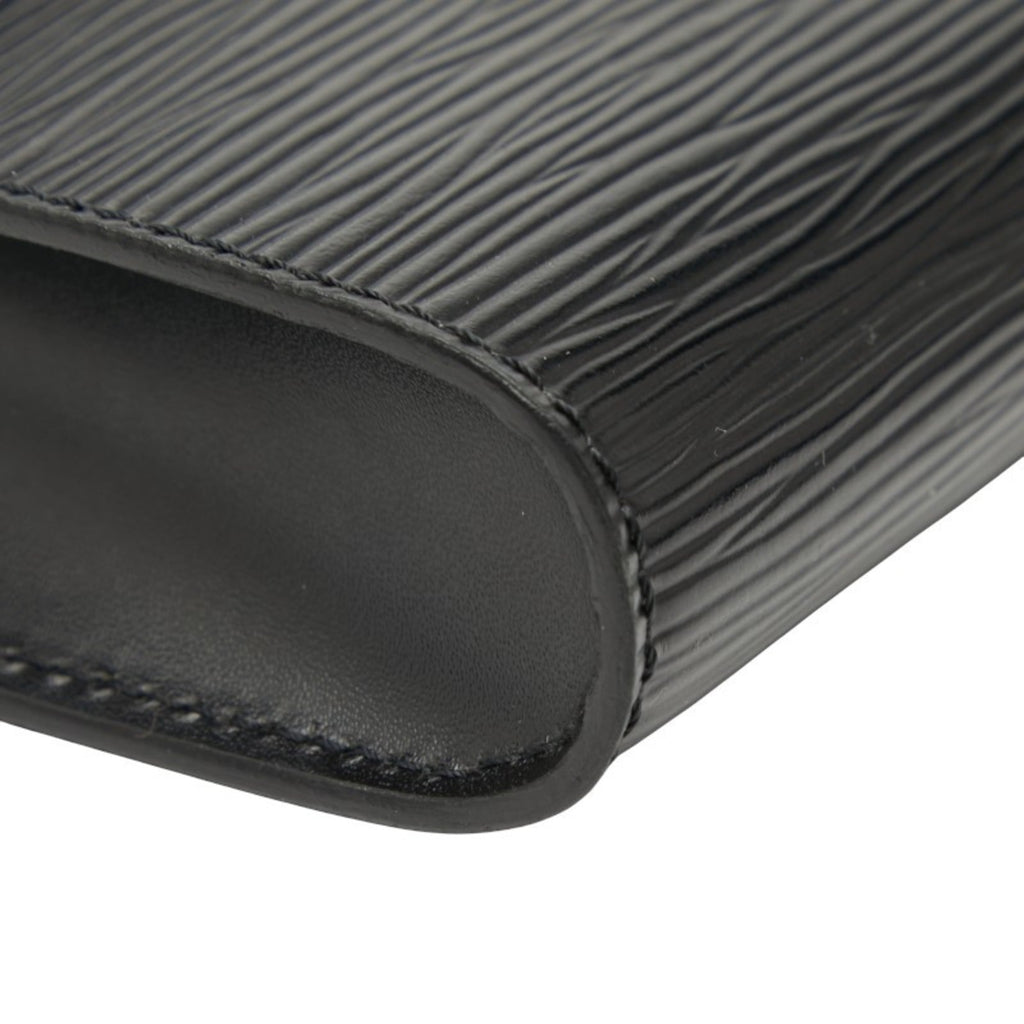 Louis Vuitton Black Noir Leather Shoulder Bag (Pre-Owned)