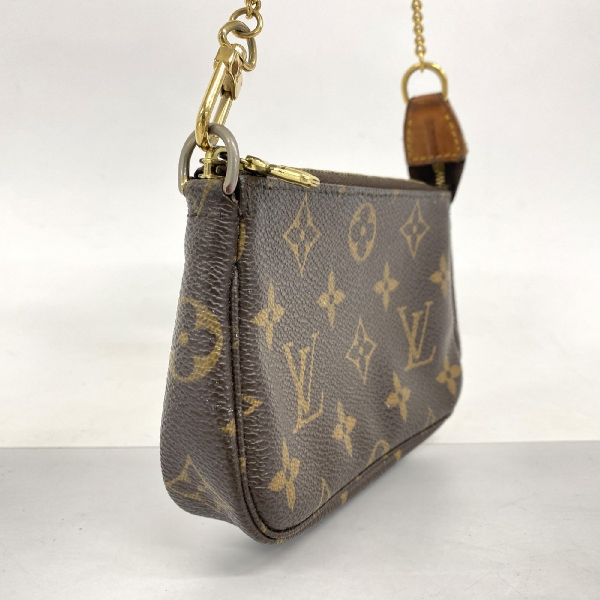 Louis Vuitton Brown Pouch (Pre-Owned)