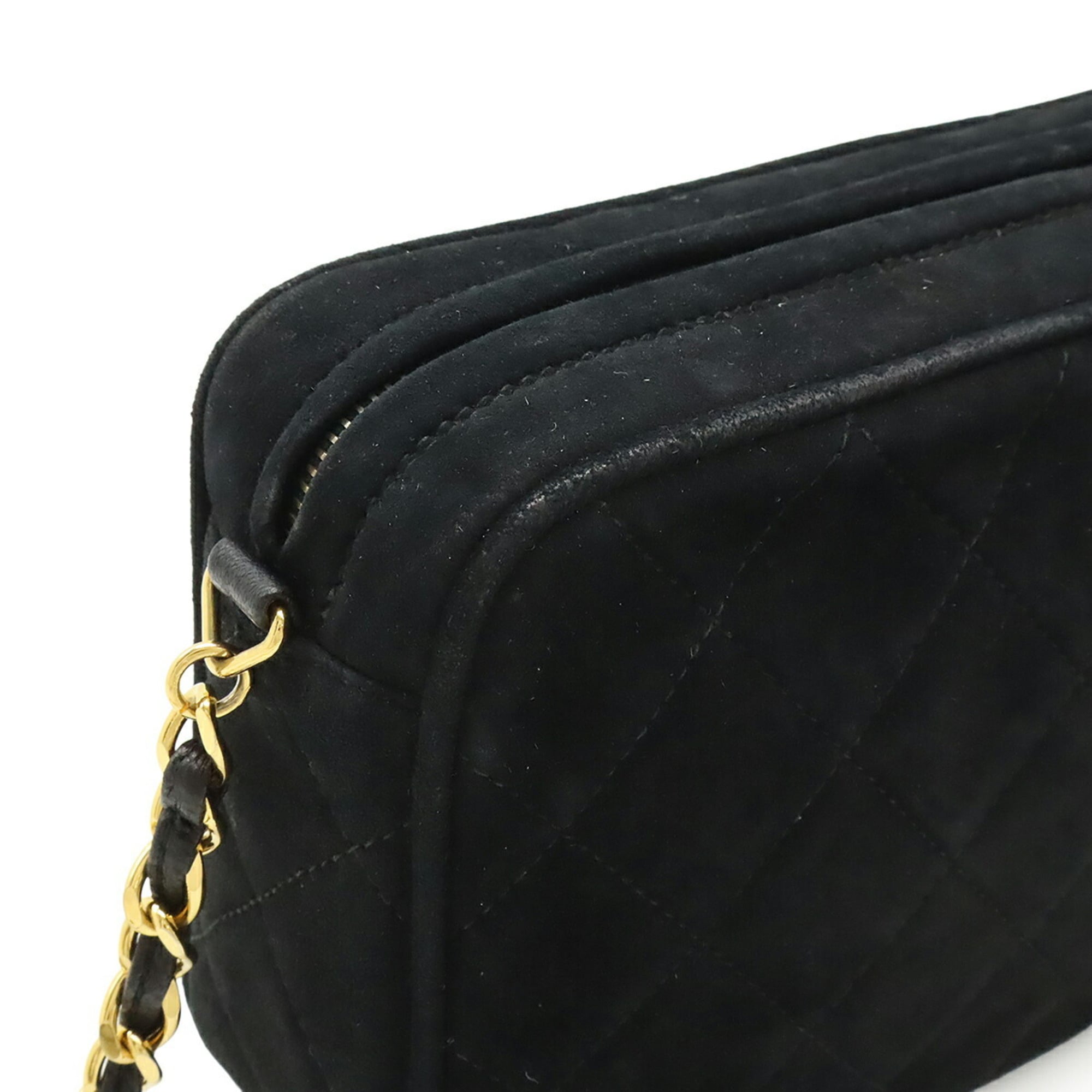 Chanel Black Suede Shoulder Bag (Pre-Owned)