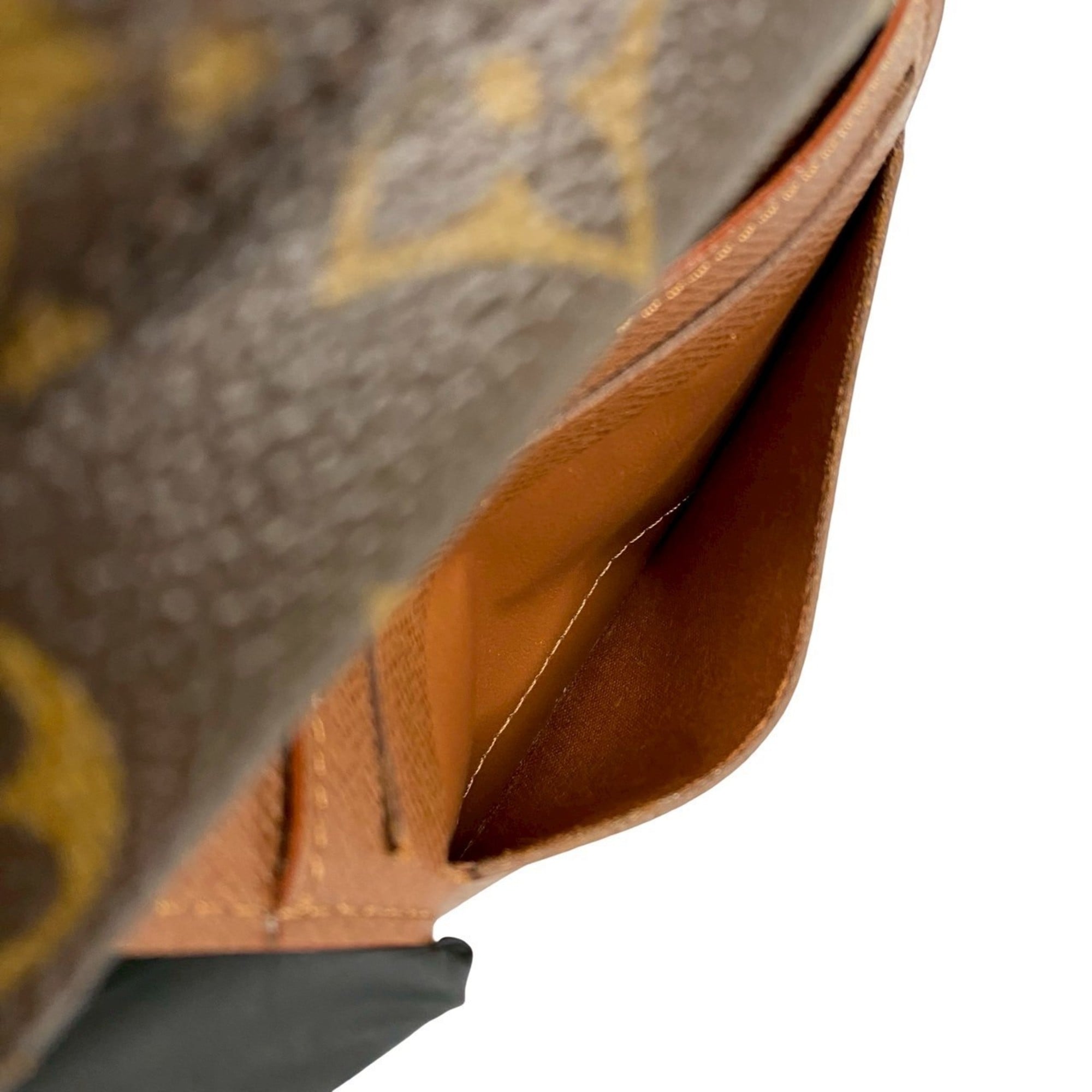 Louis Vuitton Brown Leather Pvc Wallet (Bi-Fold) (Pre-Owned)