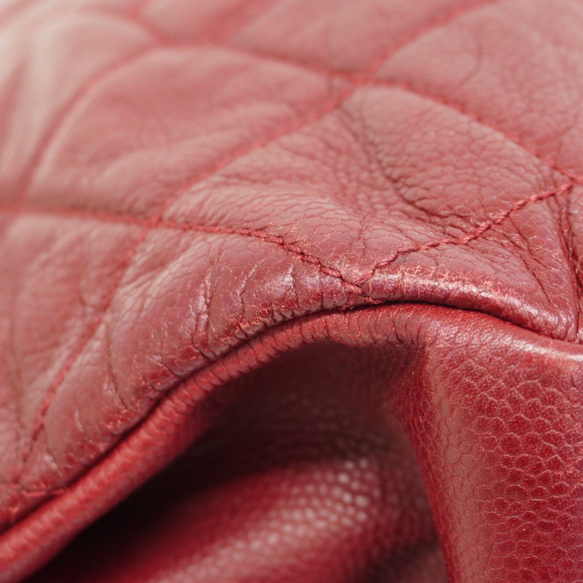 Chanel Red Color Grained Calfskin Shoulder Bag (Pre-Owned)