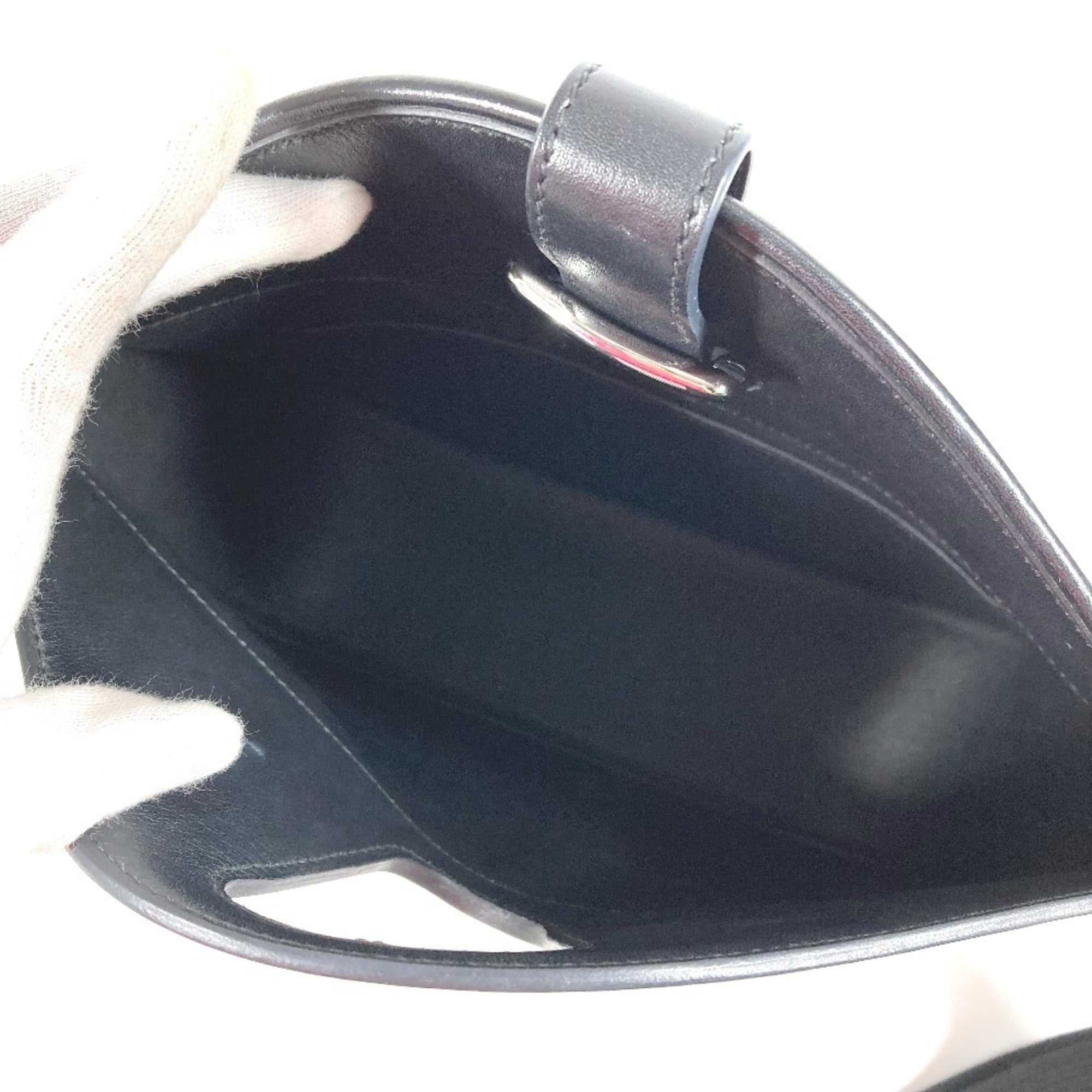Hermes Black Evergrain Leather Shoulder Bag (Pre-Owned)