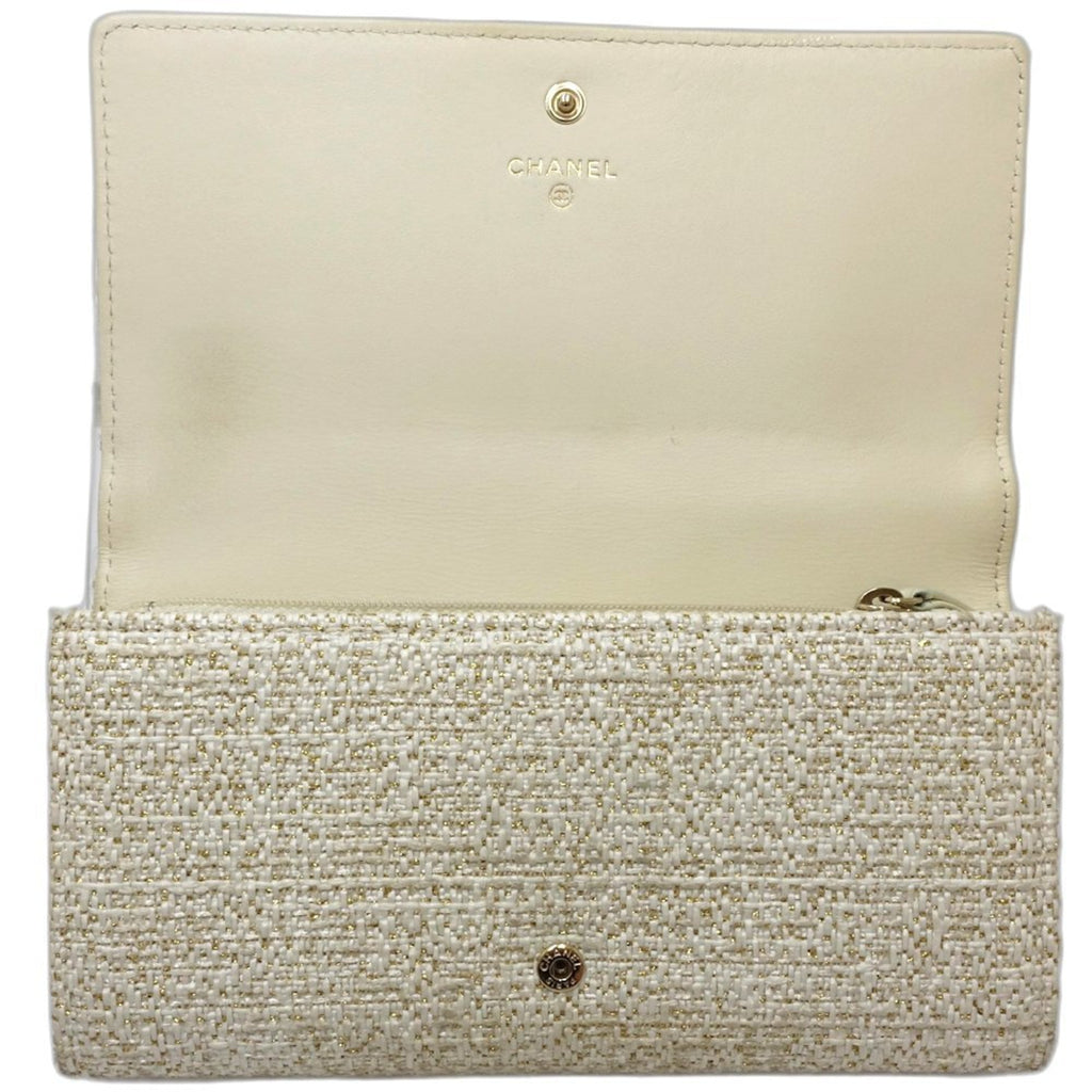 Chanel Off-White Canvas Long Wallet (Bi-Fold) (Pre-Owned)