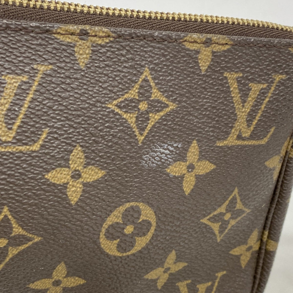 Louis Vuitton Brown Pouch (Pre-Owned)