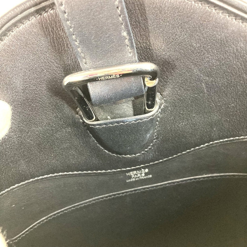 Hermes Black Evergrain Leather Shoulder Bag (Pre-Owned)