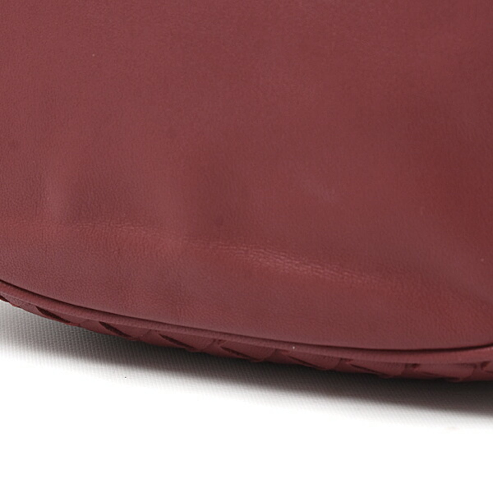 Bottega Veneta Intrecciato Red Color Intrecciato Pochette Shoulder Bag (Pre-Owned)