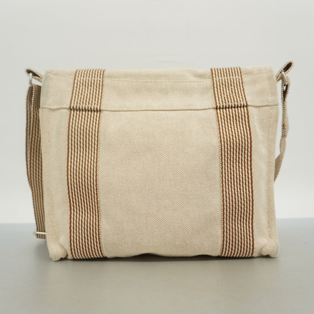 Hermes Ivory Canvas Shoulder Bag (Pre-Owned)