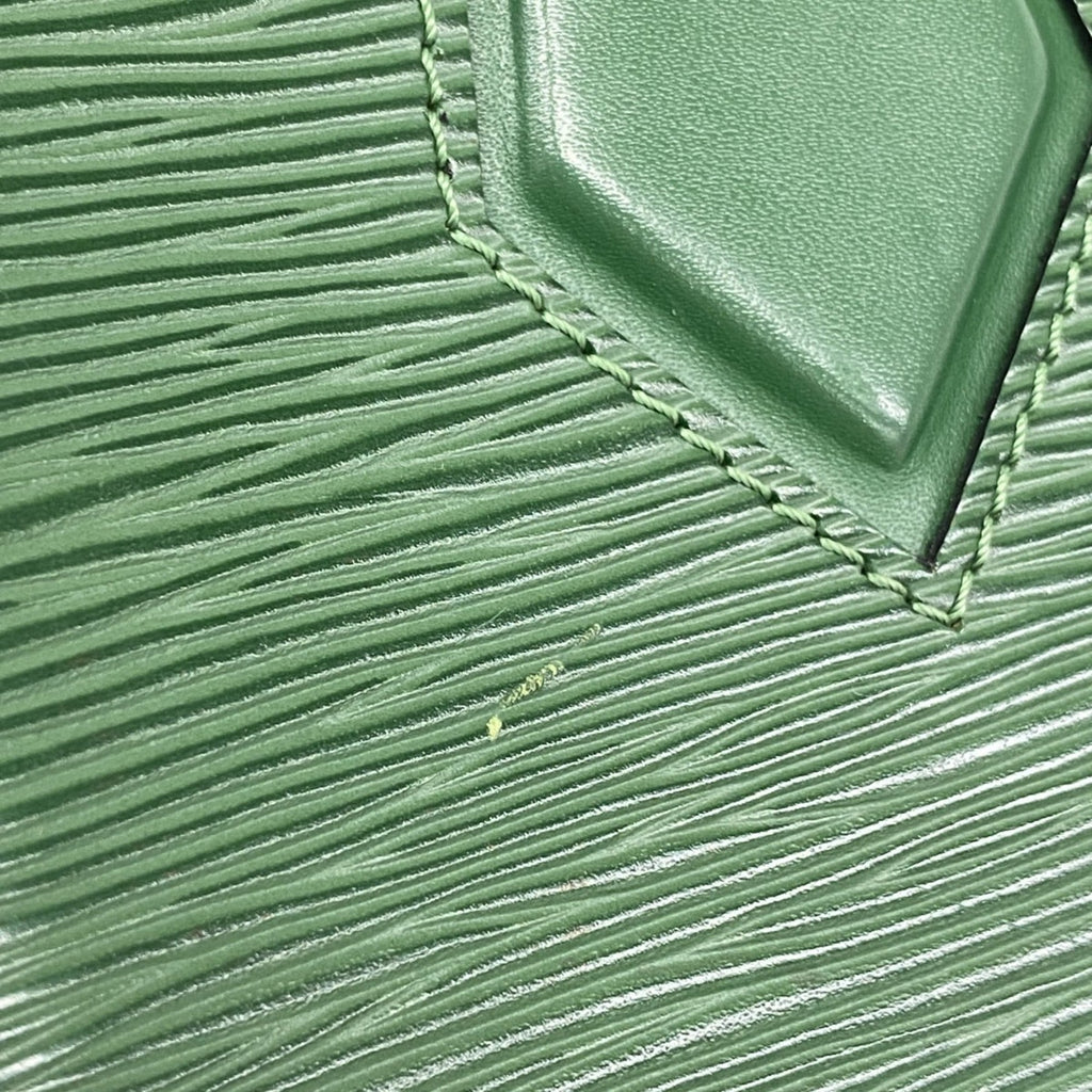 Louis Vuitton Borneo Green Handbag (Pre-Owned)