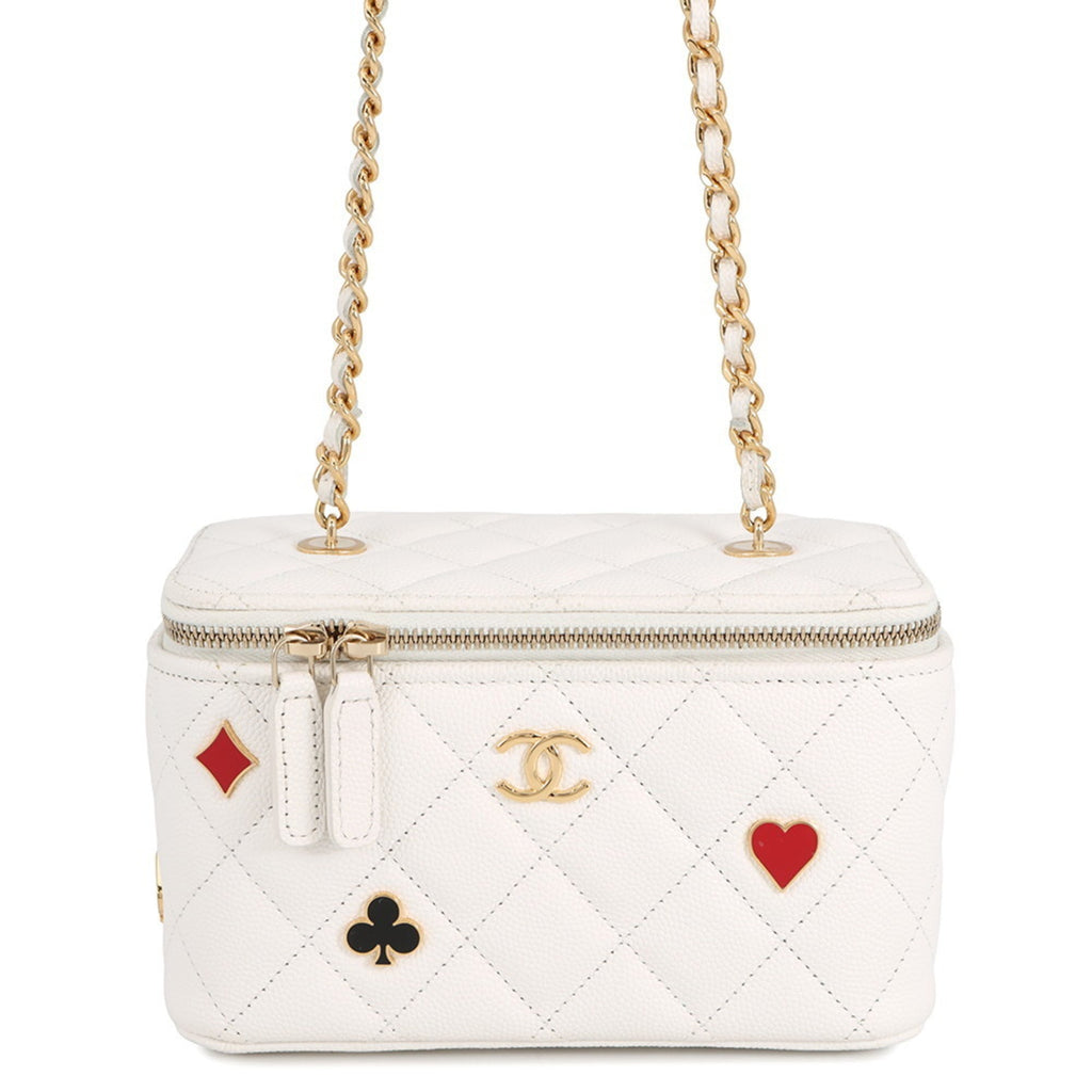 Chanel Matelasse White Grained Calfskin Shoulder Bag (Pre-Owned)