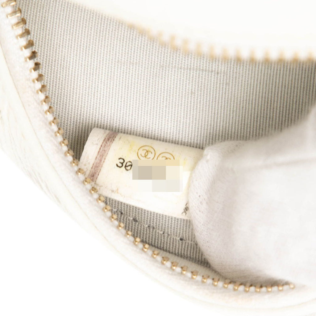 Chanel White Handbag Shoulder Bag (Pre-Owned)